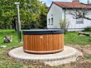 Houtgestookte hottub jacuzzi met massagejts – timberin rojal (1)