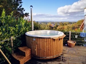 Houtgestookte hottub jacuzzi met massagejts – timberin rojal (2)