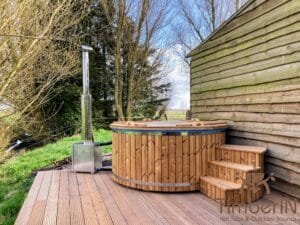 Outdoor home sauna pod (1)