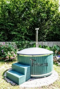 WELLNESS NEULAR SMART Scandinavian Hot Tub No Maintenance Required (2)