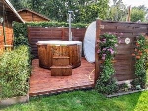 Fiberglass lined hot tub with integrated burner thermo wood Wellness Royal 1 3