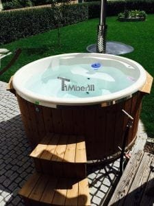 Fiberglass lined hot tub with integrated burner thermo wood Wellness Royal 2 2