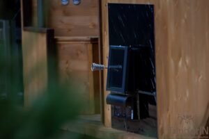Ovale buitensauna met geintegreerd bubbelbad 87