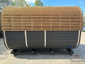 Vierkante sauna met opengewerkt dak (3)